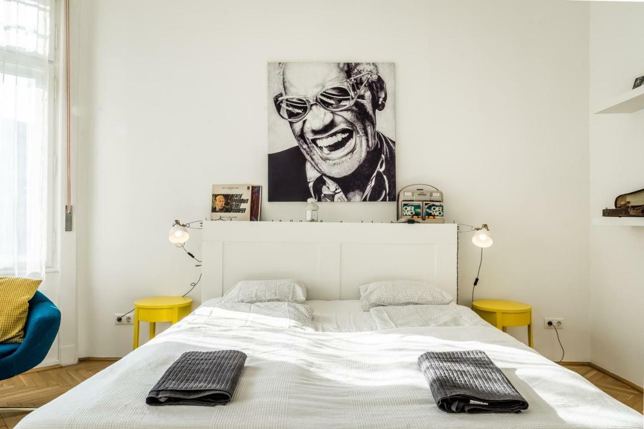 Pop Arts Studios Budapest Ngoại thất bức ảnh
